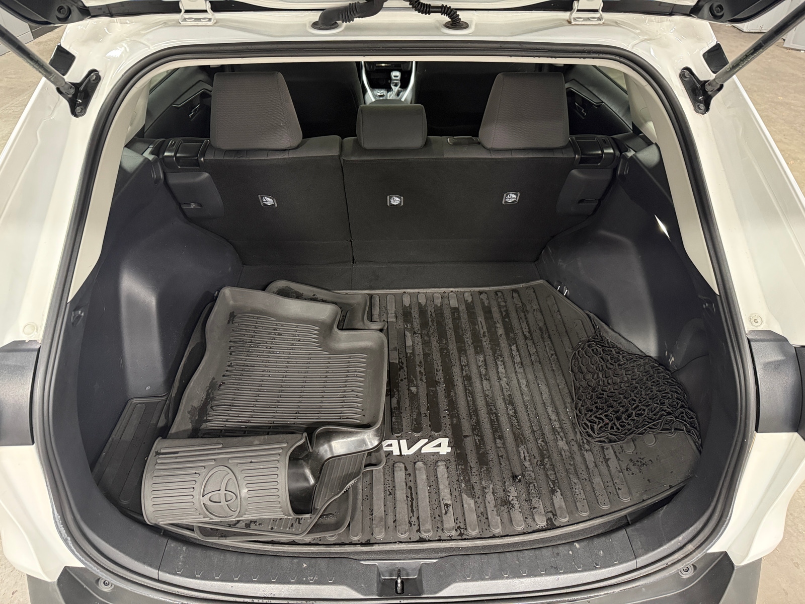 Thumbnail: 2024 Toyota RAV4 - 7