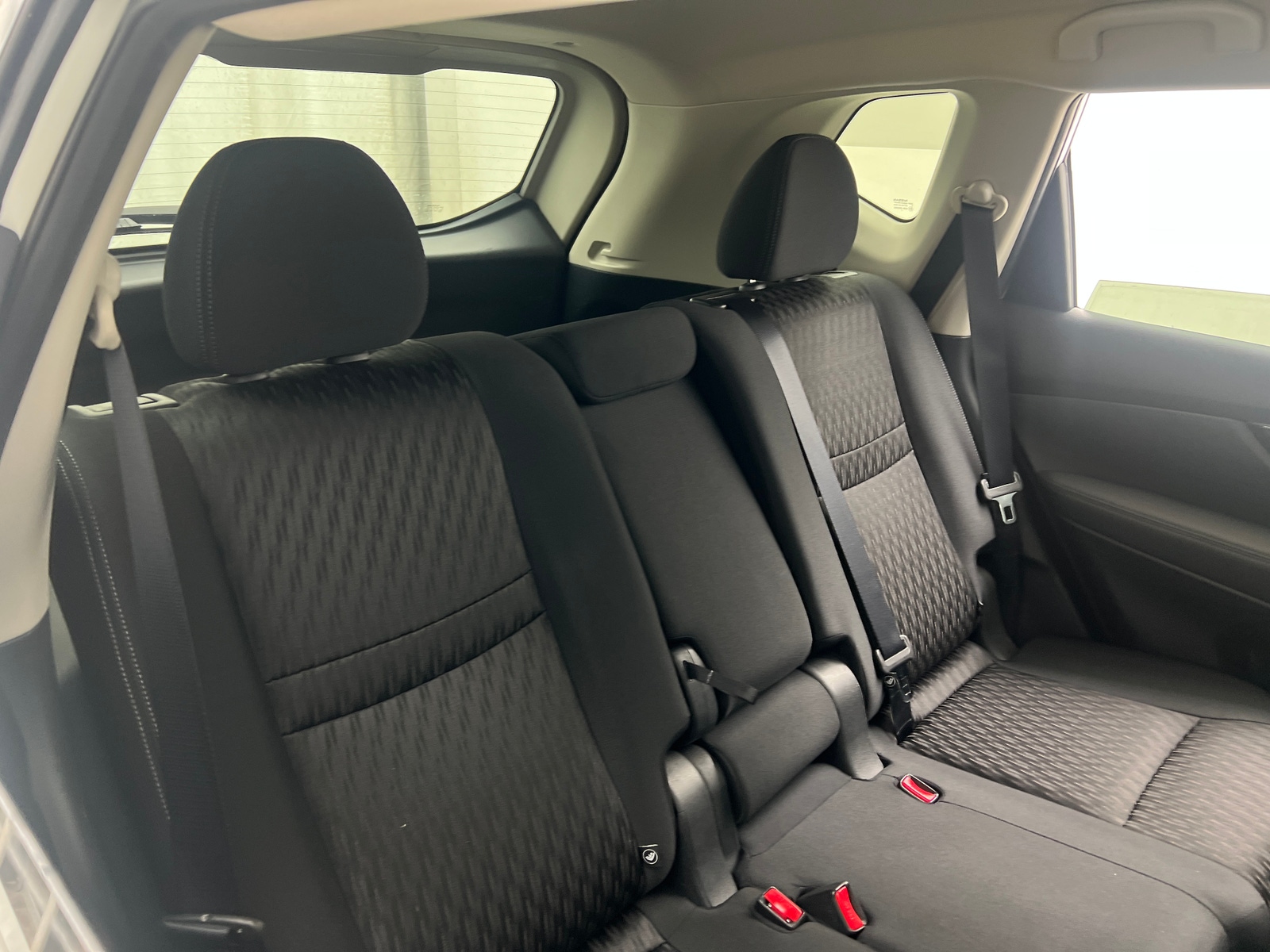 Thumbnail: 2017 Nissan Rogue - 6