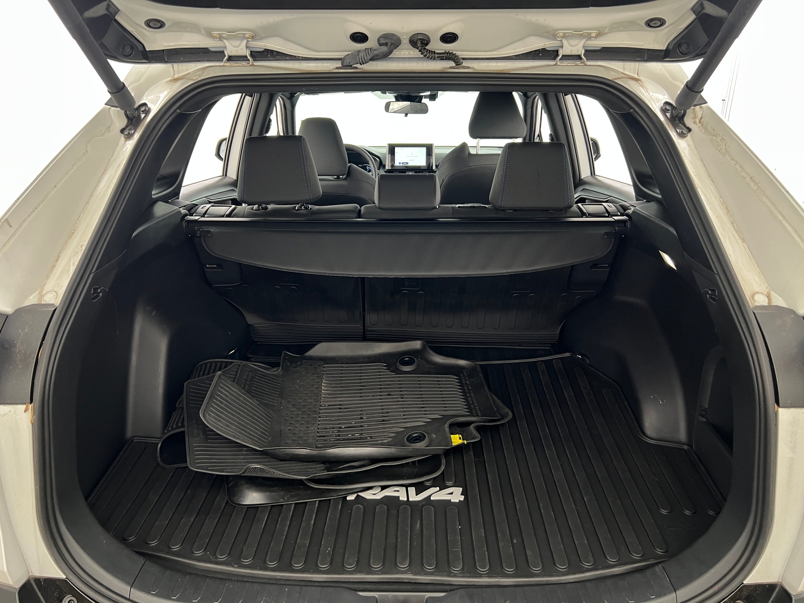 Thumbnail: 2024 Toyota RAV4 - 7