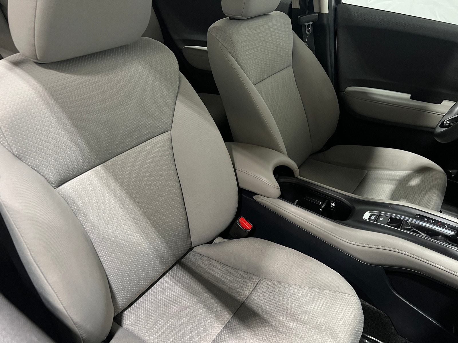 Thumbnail: 2020 Honda HR-V - 2