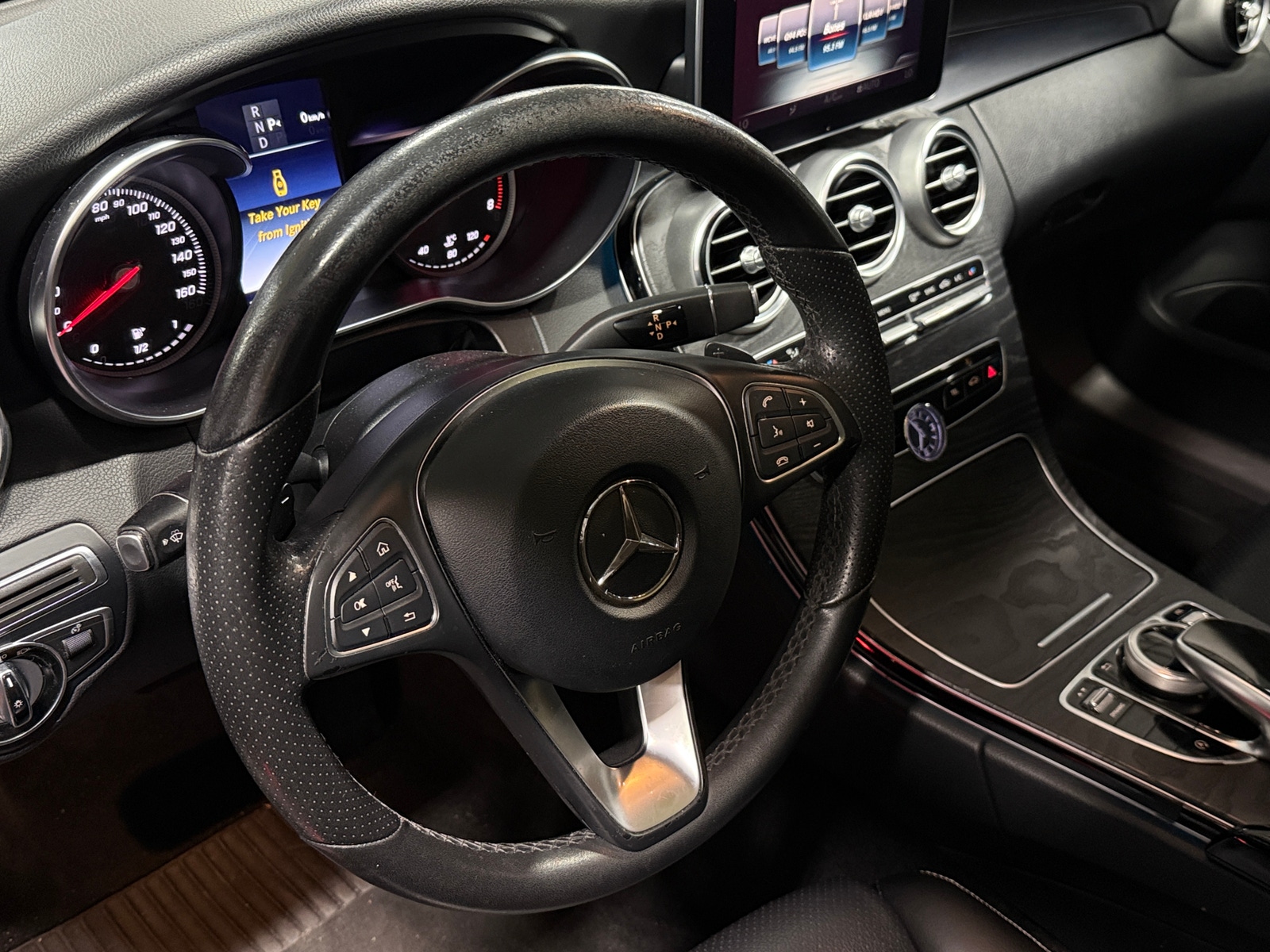 Thumbnail: 2017 Mercedes-Benz C-Class - 4