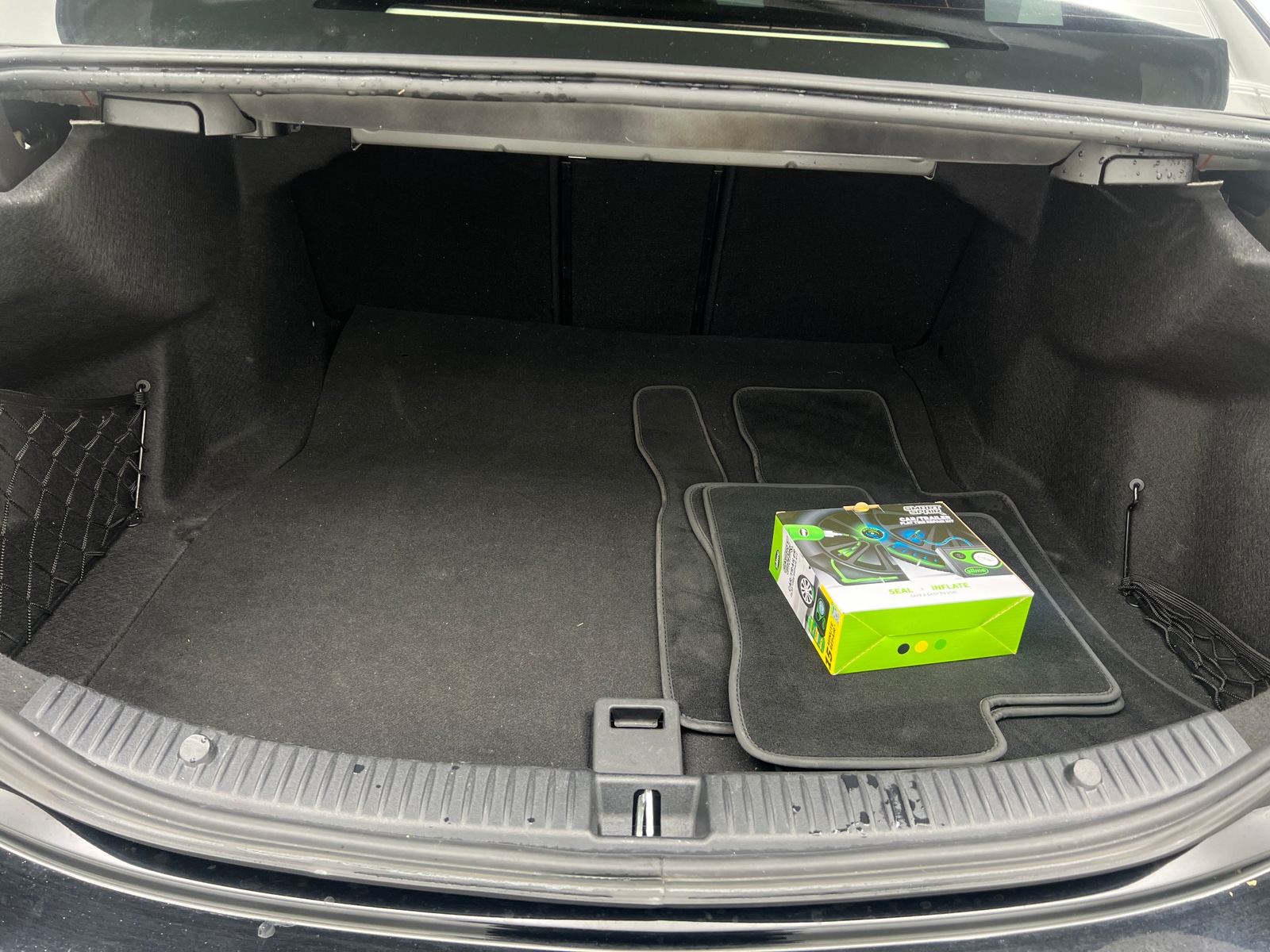 Thumbnail: 2017 Mercedes-Benz C-Class - 6