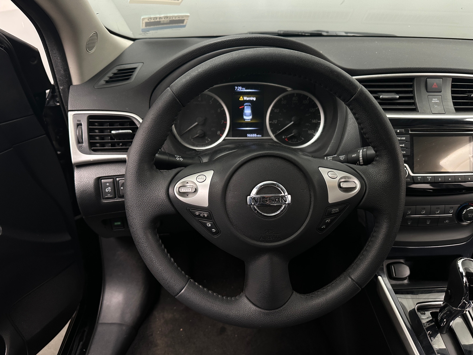 Thumbnail: 2016 Nissan Sentra - 5