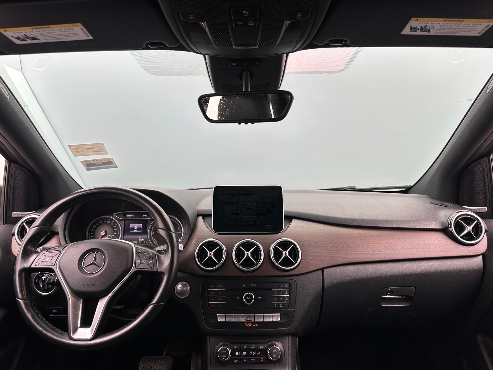 Thumbnail: 2016 Mercedes-Benz B-Class - 2