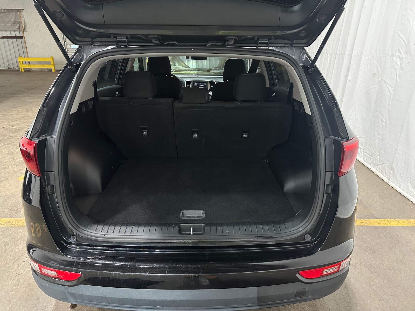 Thumbnail: 2019 Kia Sportage - 7