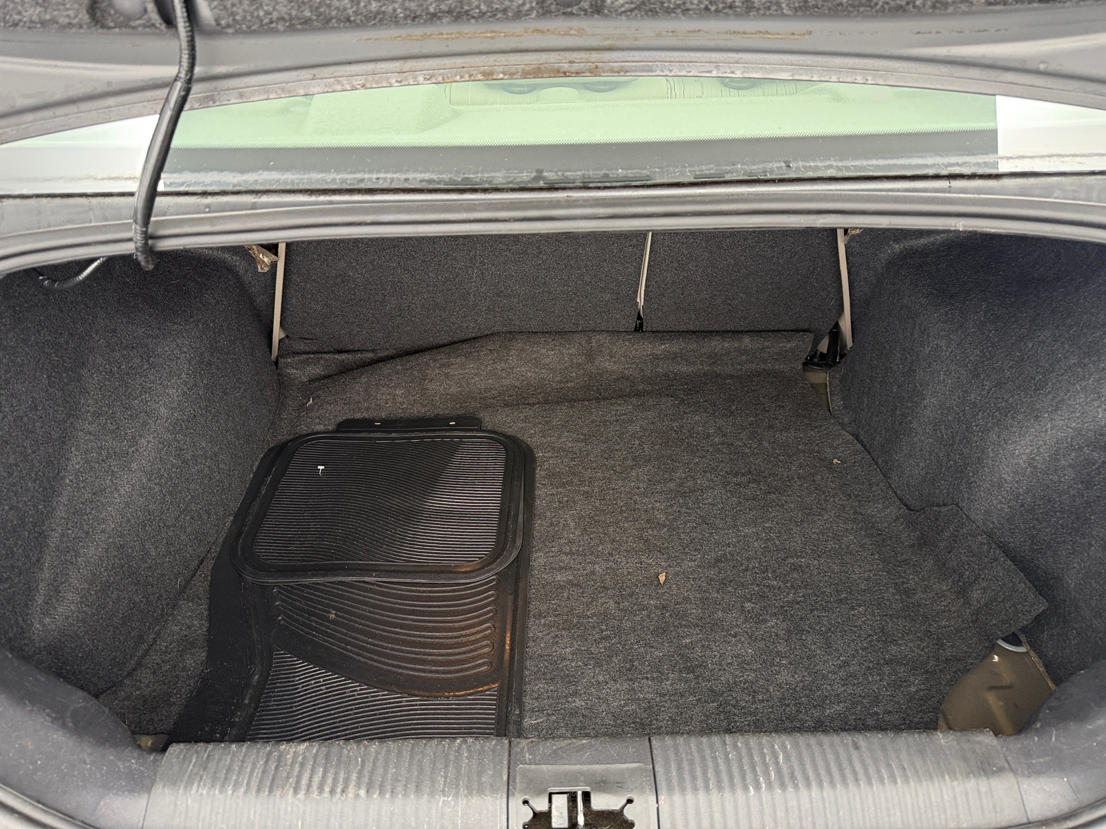 Thumbnail: 2010 Ford Focus - 7