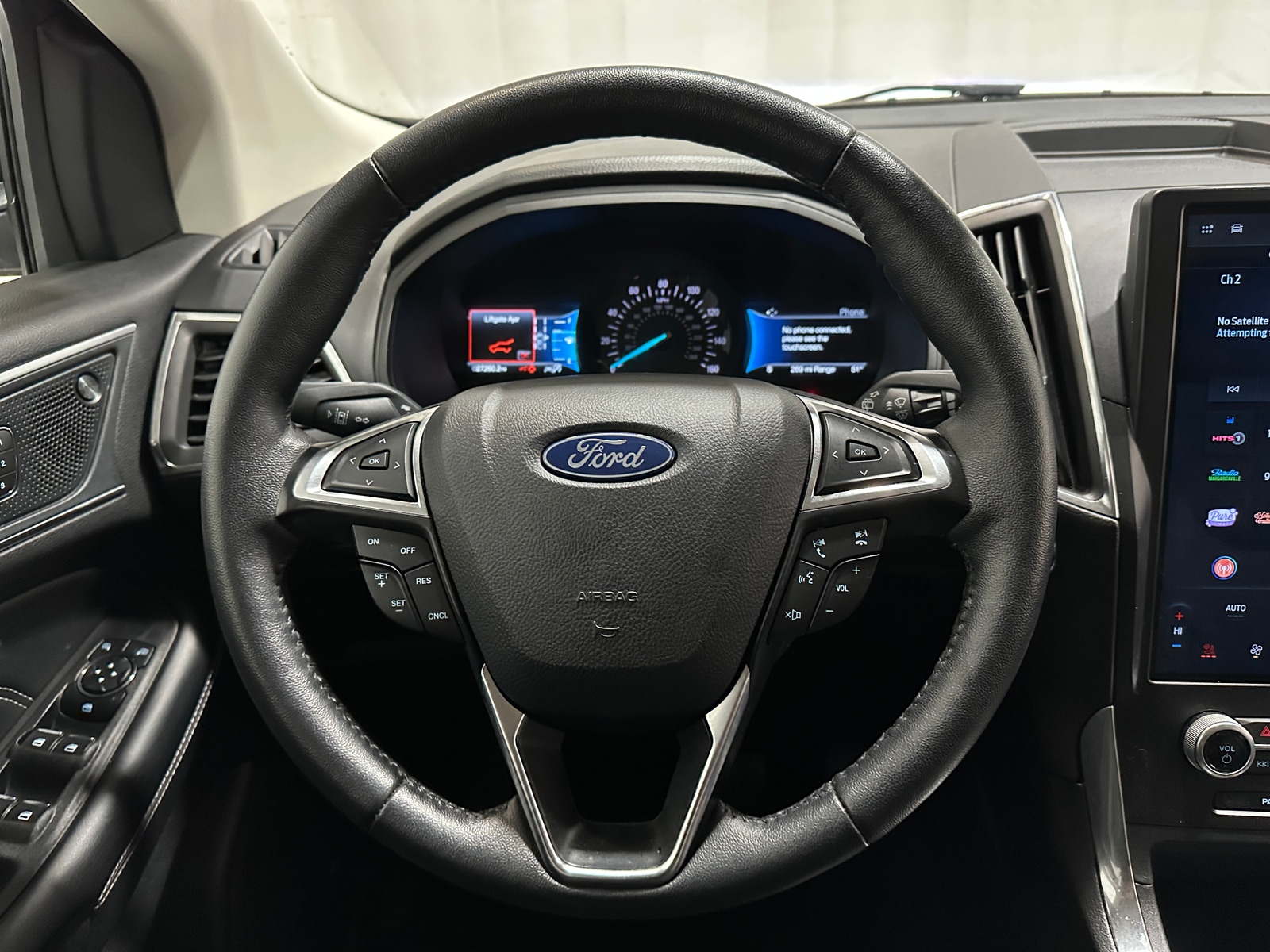 Thumbnail: 2024 Ford Edge - 4