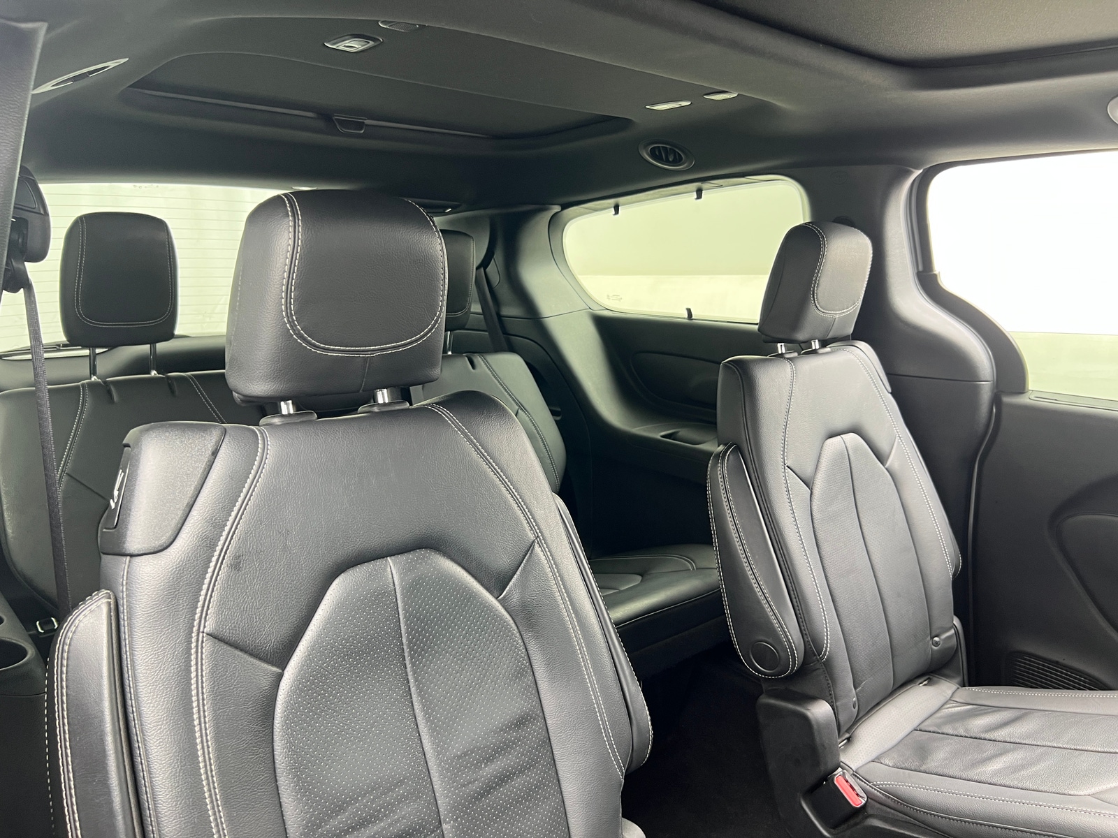 Thumbnail: 2020 Chrysler Pacifica - 5