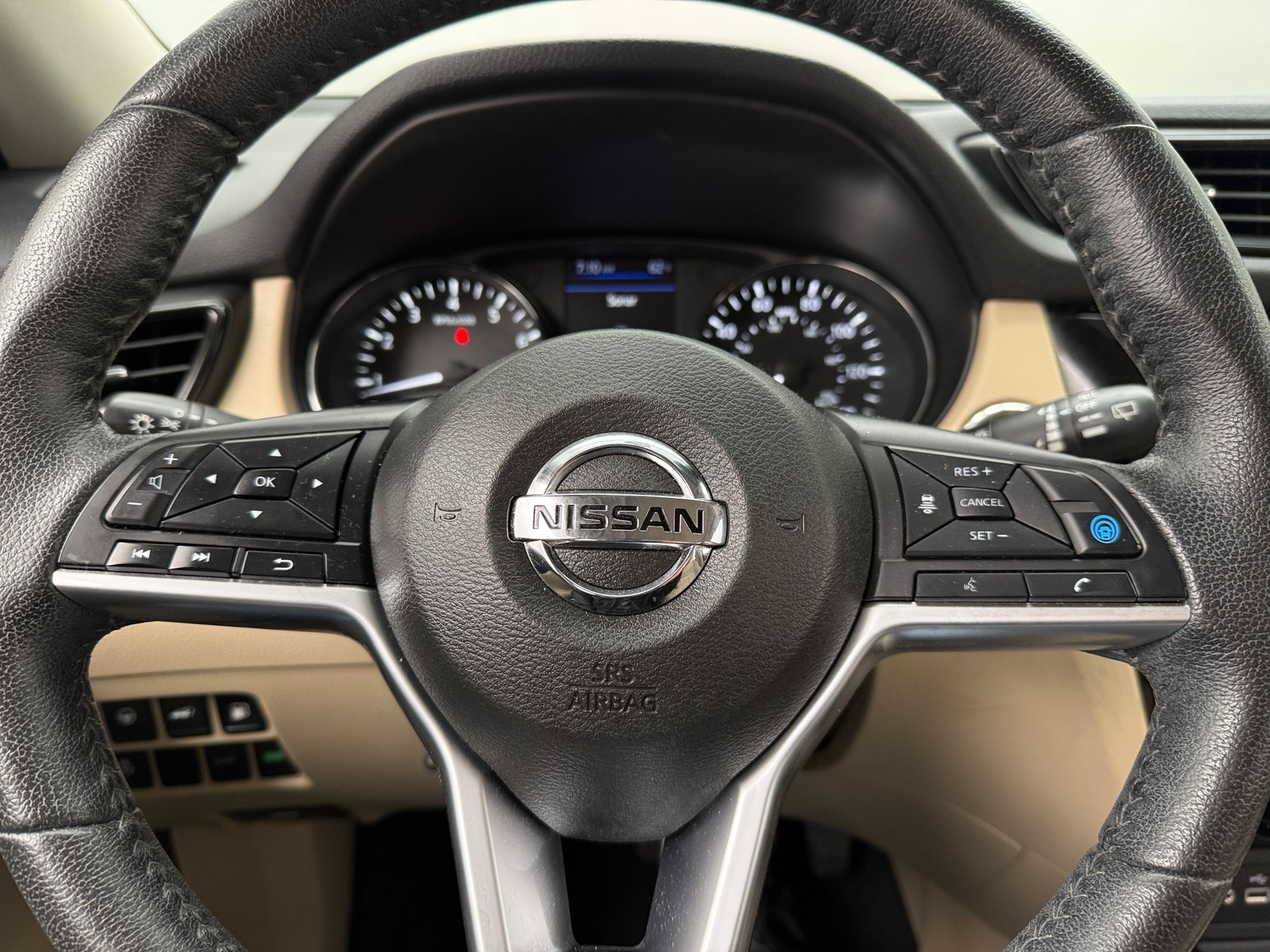 Thumbnail: 2019 Nissan Rogue - 4