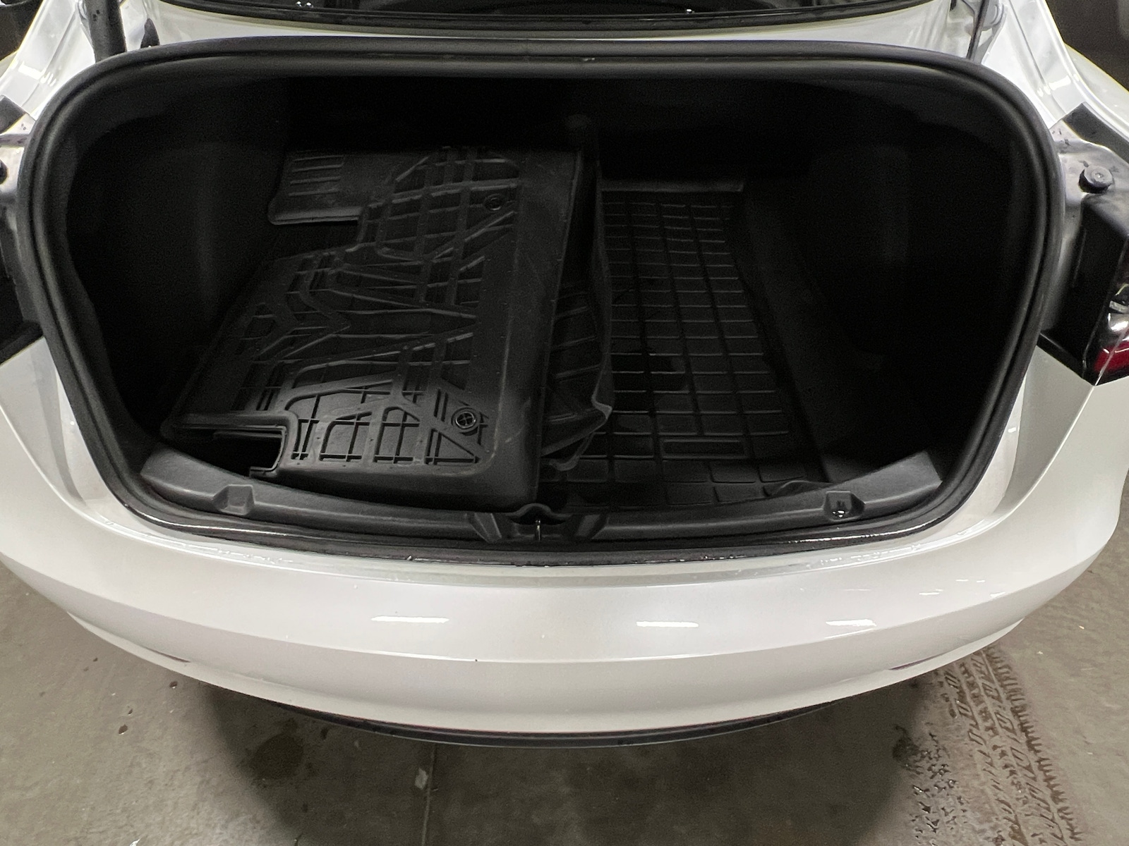 Thumbnail: 2023 Tesla Model 3 - 6