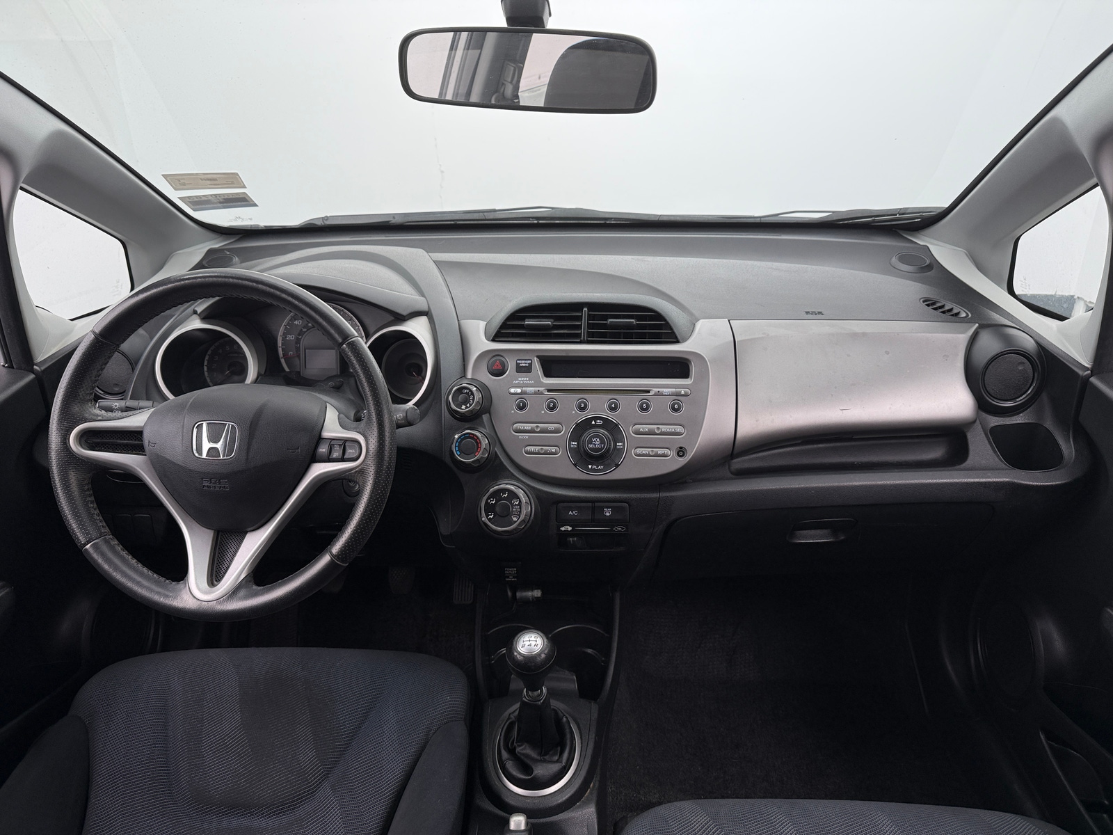 Thumbnail: 2011 Honda Fit - 3