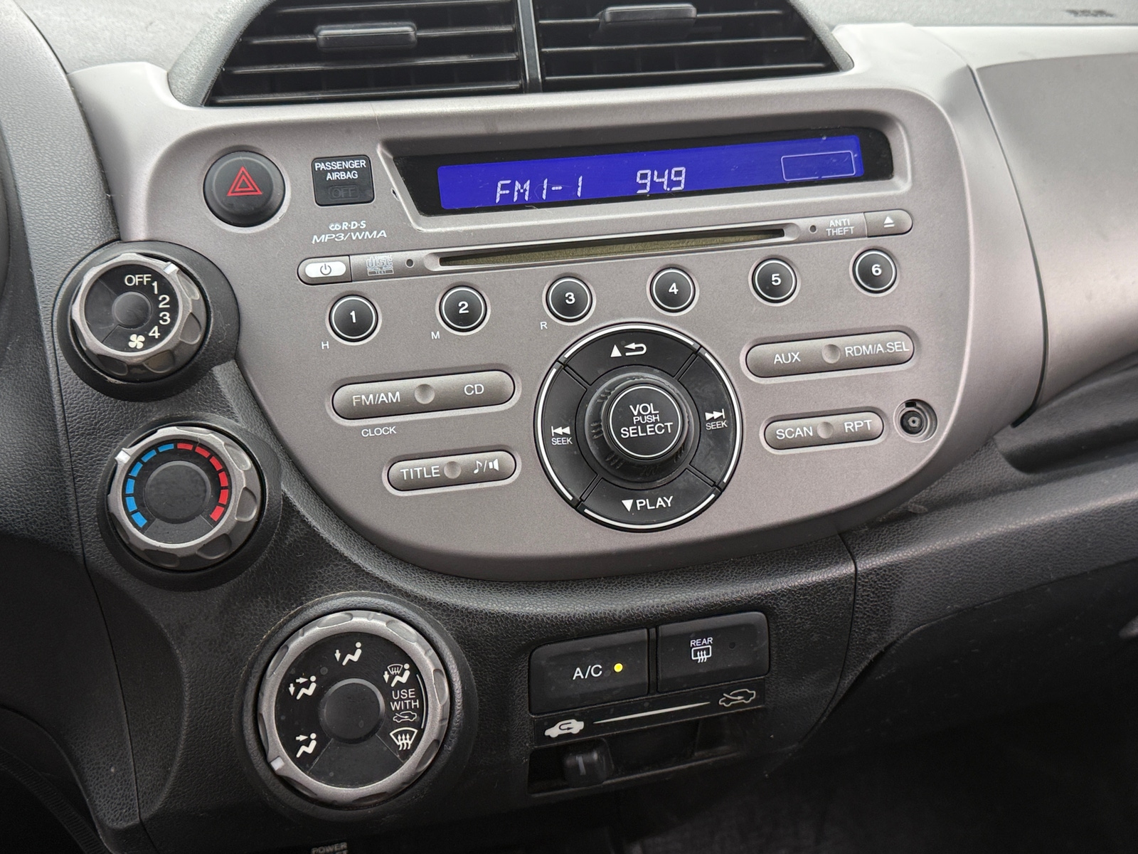 Thumbnail: 2011 Honda Fit - 4