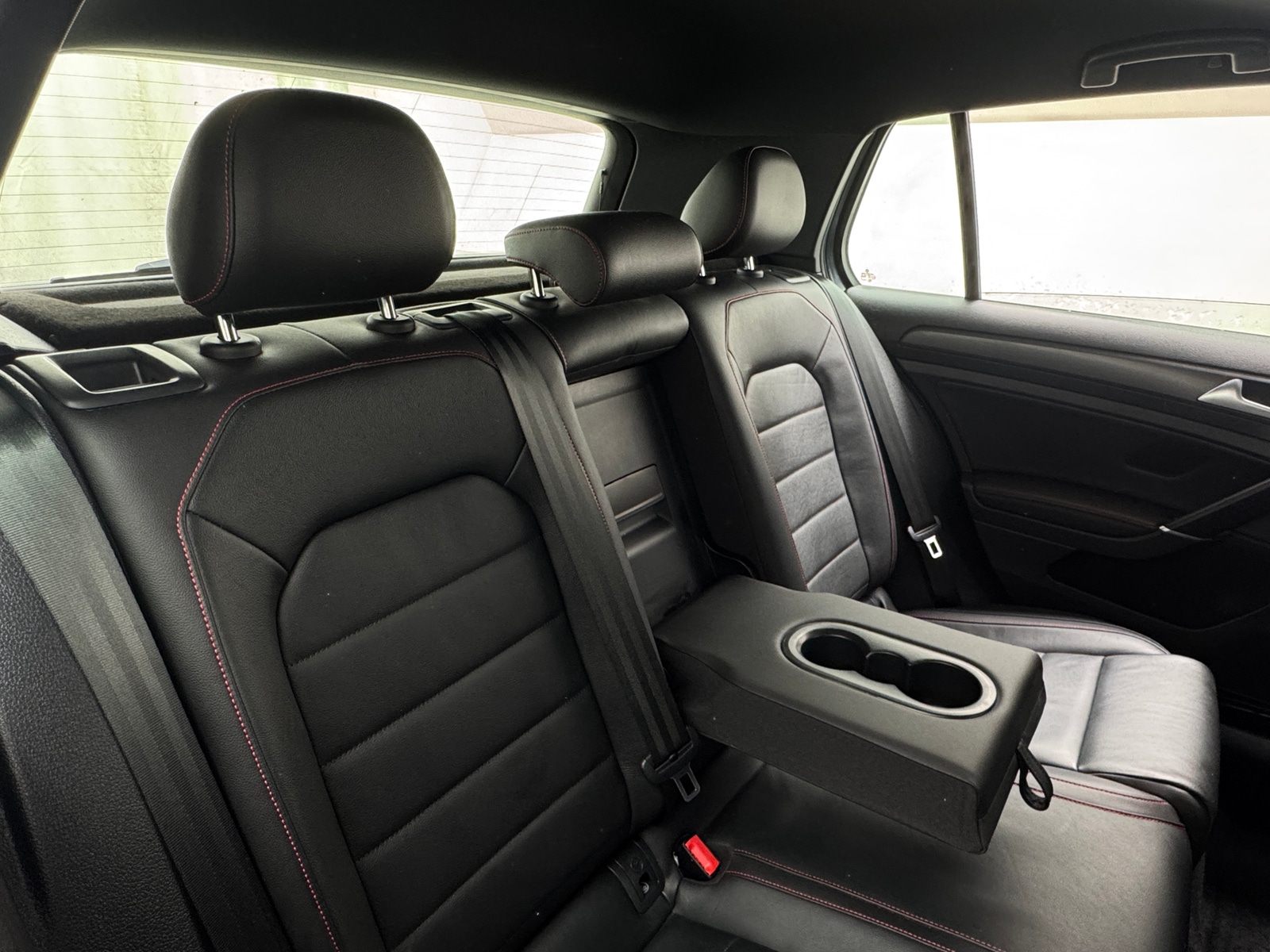 Thumbnail: 2019 Volkswagen Golf - 5