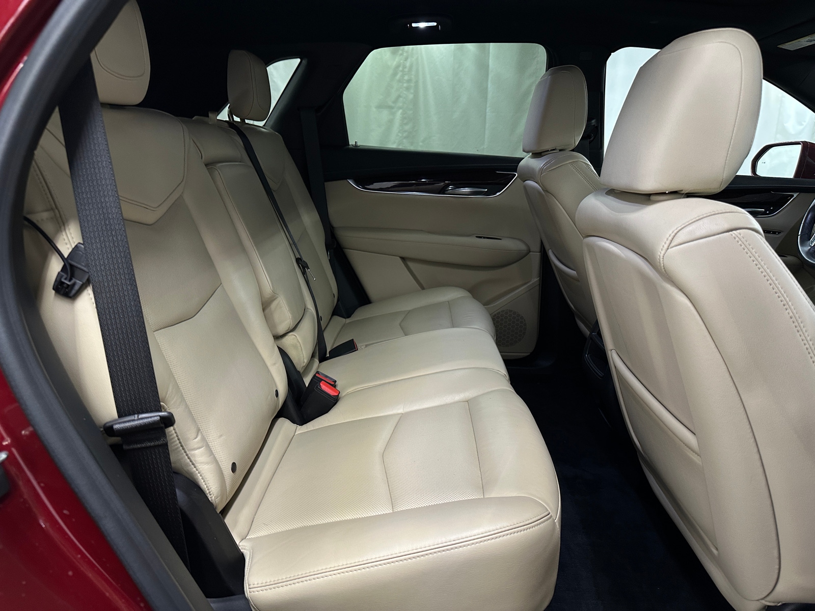 Thumbnail: 2017 Cadillac XT5 - 5