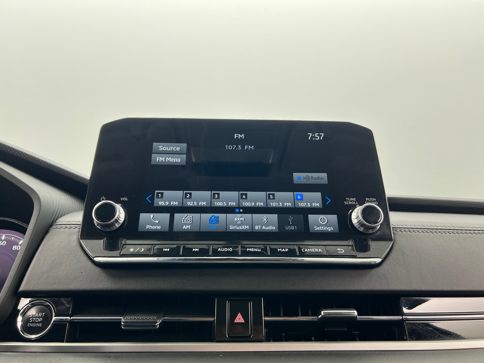 Thumbnail: 2022 Mitsubishi Outlander - 3