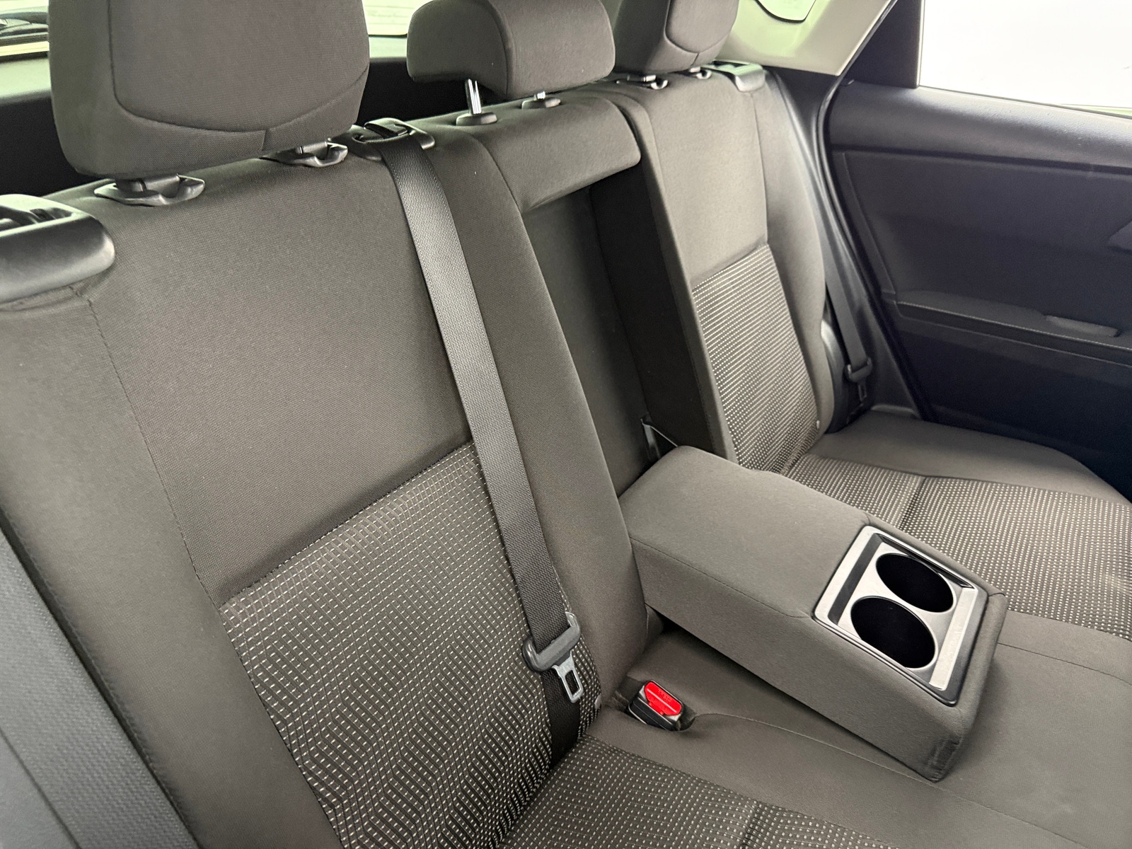 Thumbnail: 2018 Toyota Corolla iM - 6