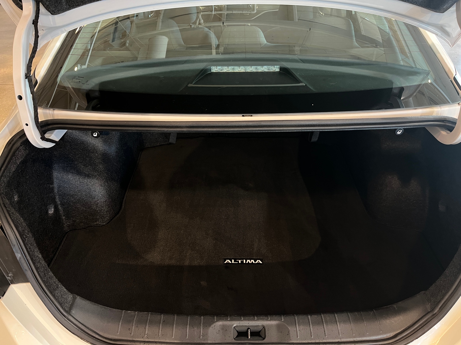 Thumbnail: 2025 Nissan Altima - 6