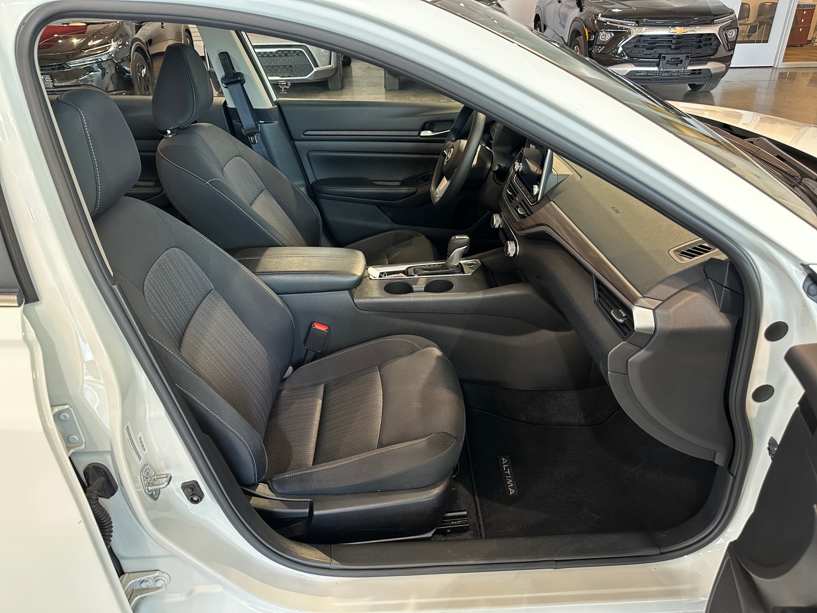 Thumbnail: 2025 Nissan Altima - 2