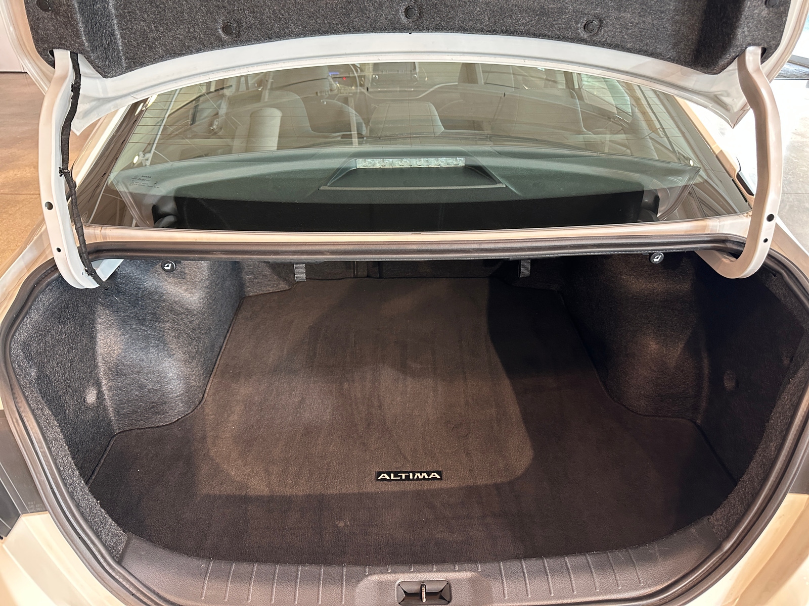 Thumbnail: 2025 Nissan Altima - 6