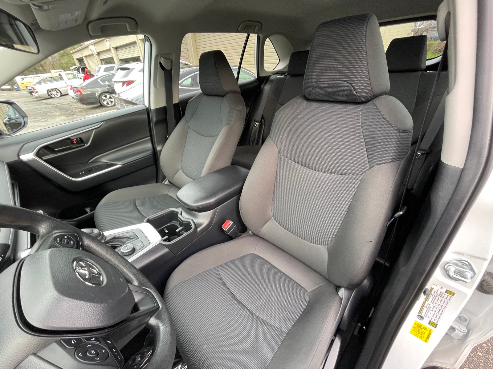 Thumbnail: 2025 Toyota RAV4 - 2