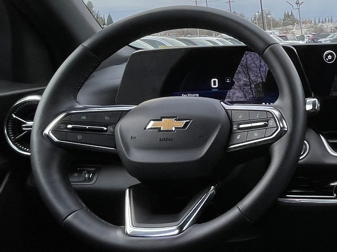 Thumbnail: 2025 Chevrolet Equinox - 5