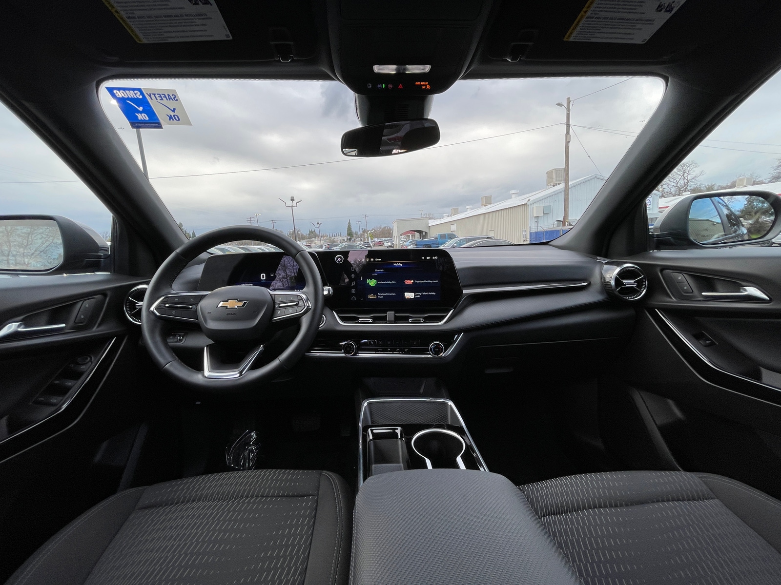 Thumbnail: 2025 Chevrolet Equinox - 3