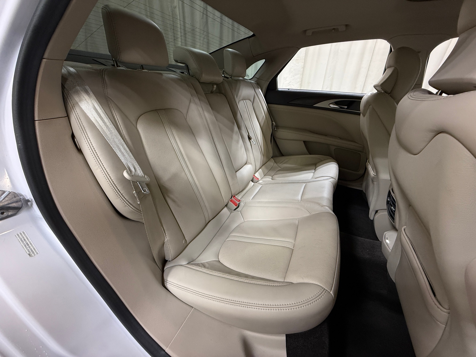 Thumbnail: 2018 Lincoln MKZ - 5