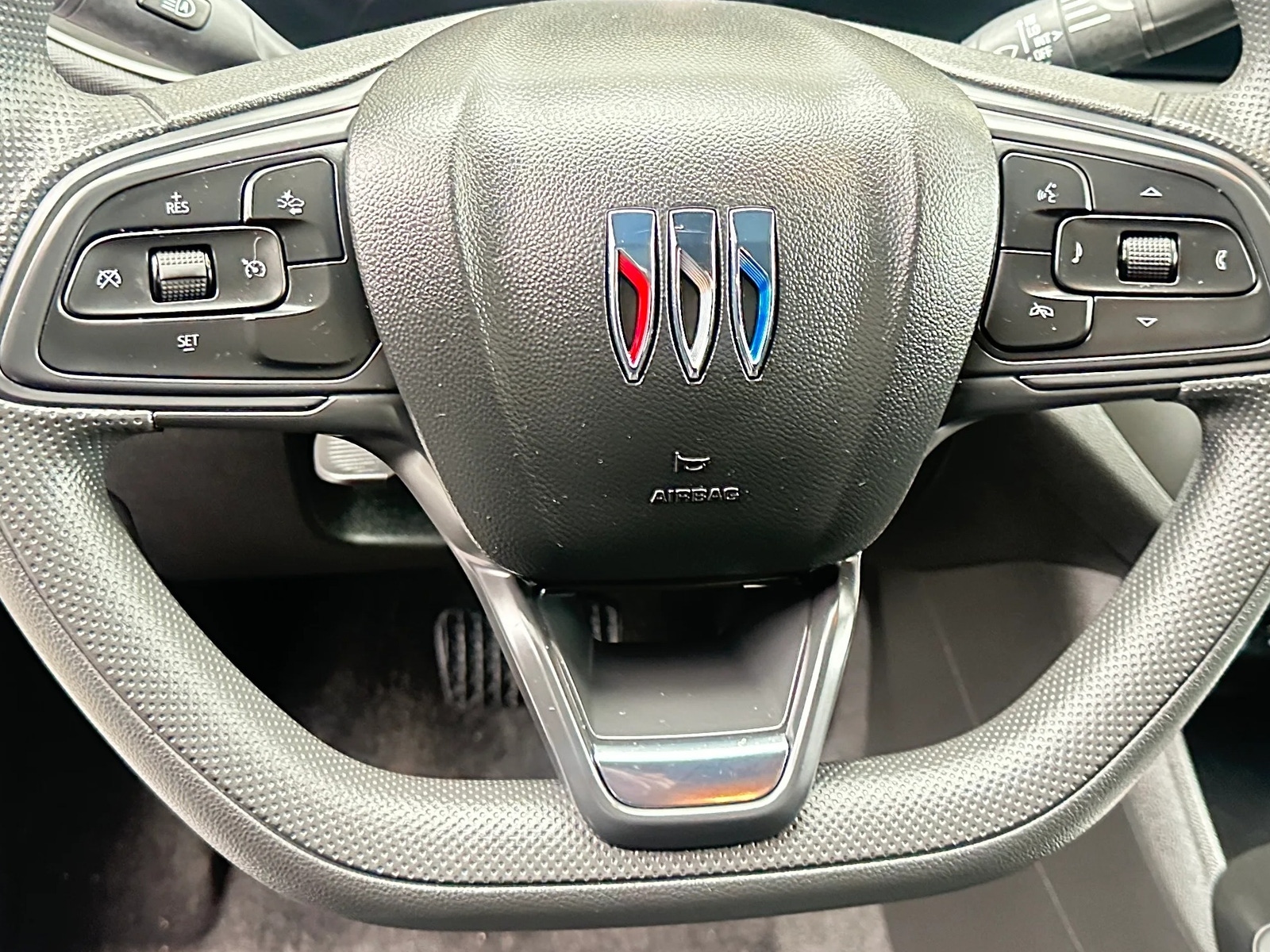 Thumbnail: 2025 Buick Envista - 5