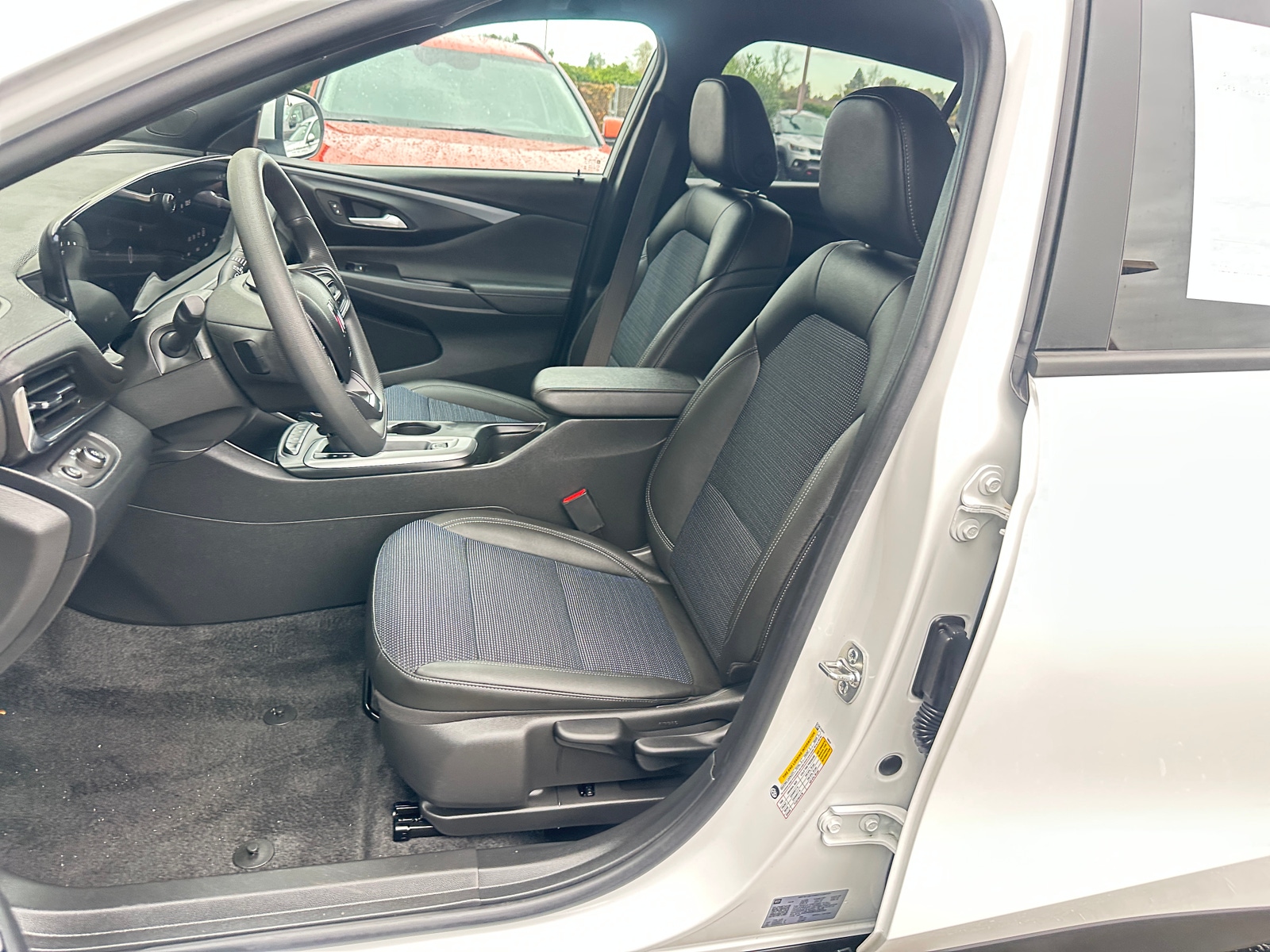 Thumbnail: 2025 Buick Envista - 2