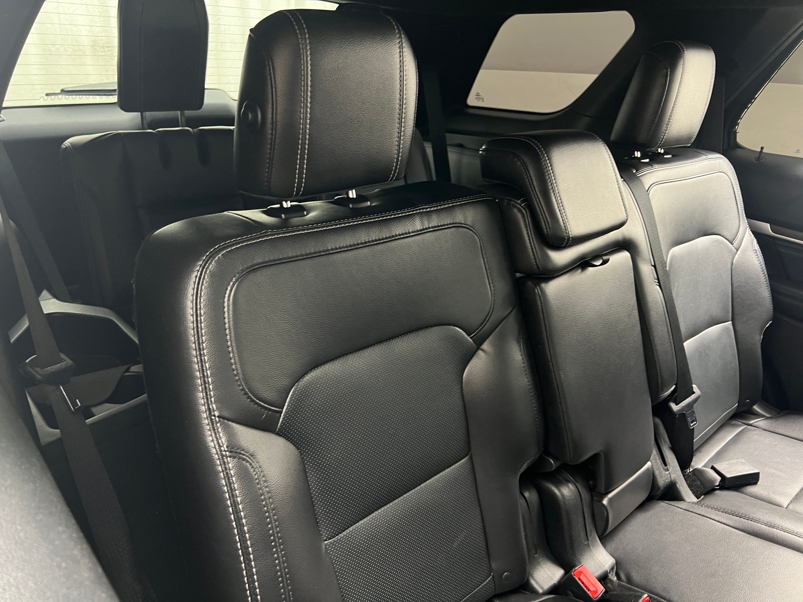 Thumbnail: 2018 Ford Explorer - 5