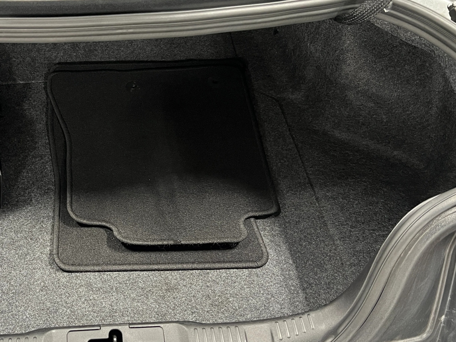 Thumbnail: 2017 Ford Mustang - 6