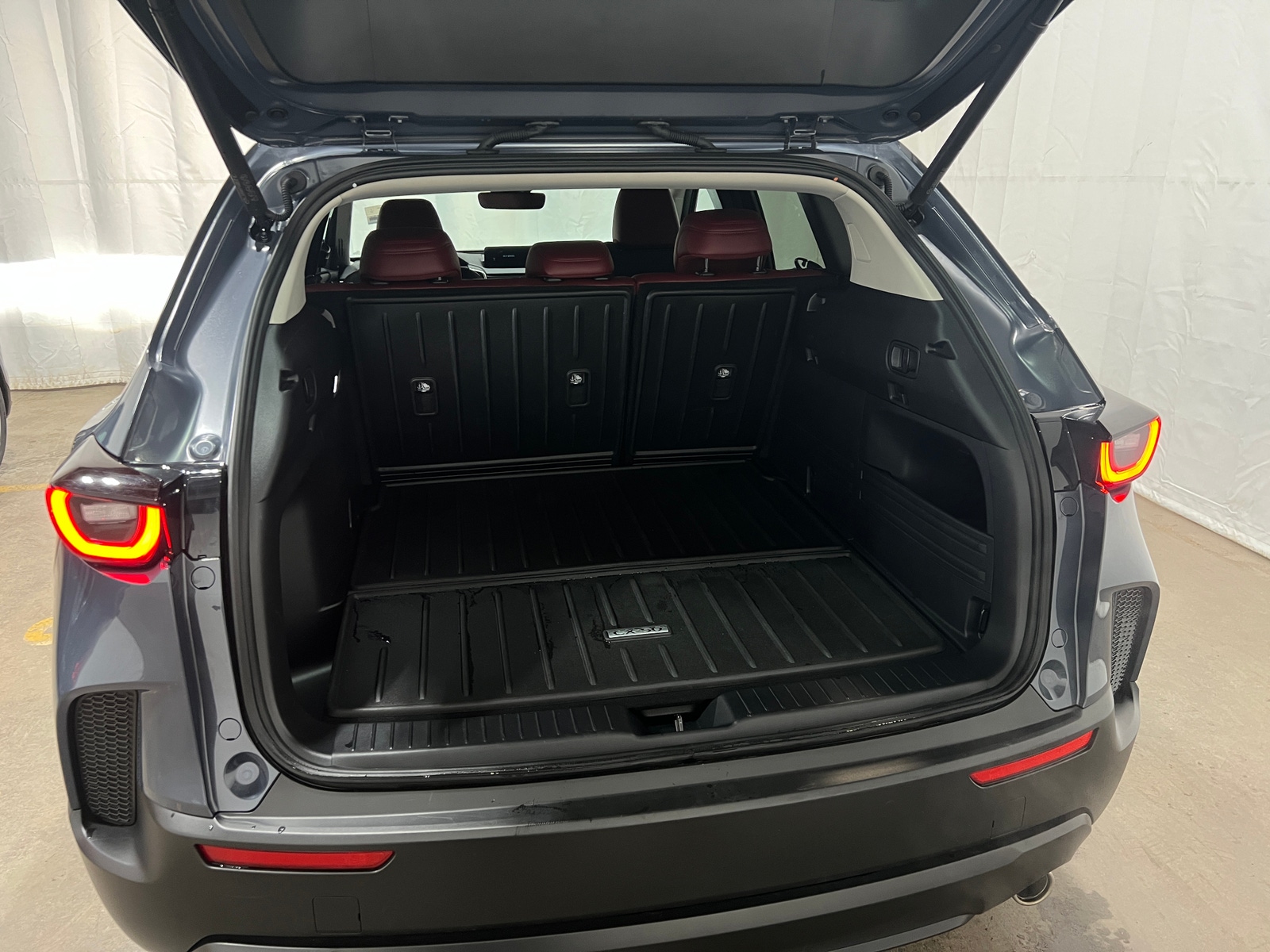 Thumbnail: 2025 Mazda CX-50 - 6