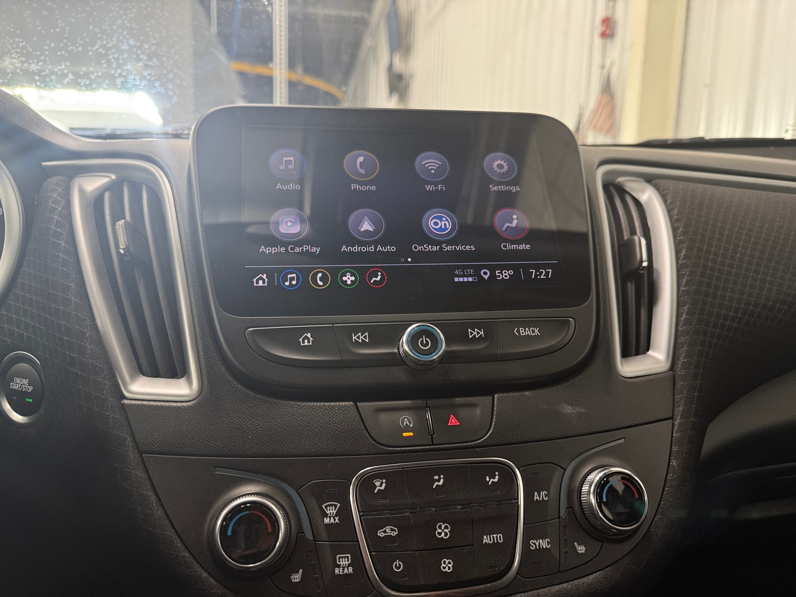 Thumbnail: 2023 Chevrolet Malibu - 4