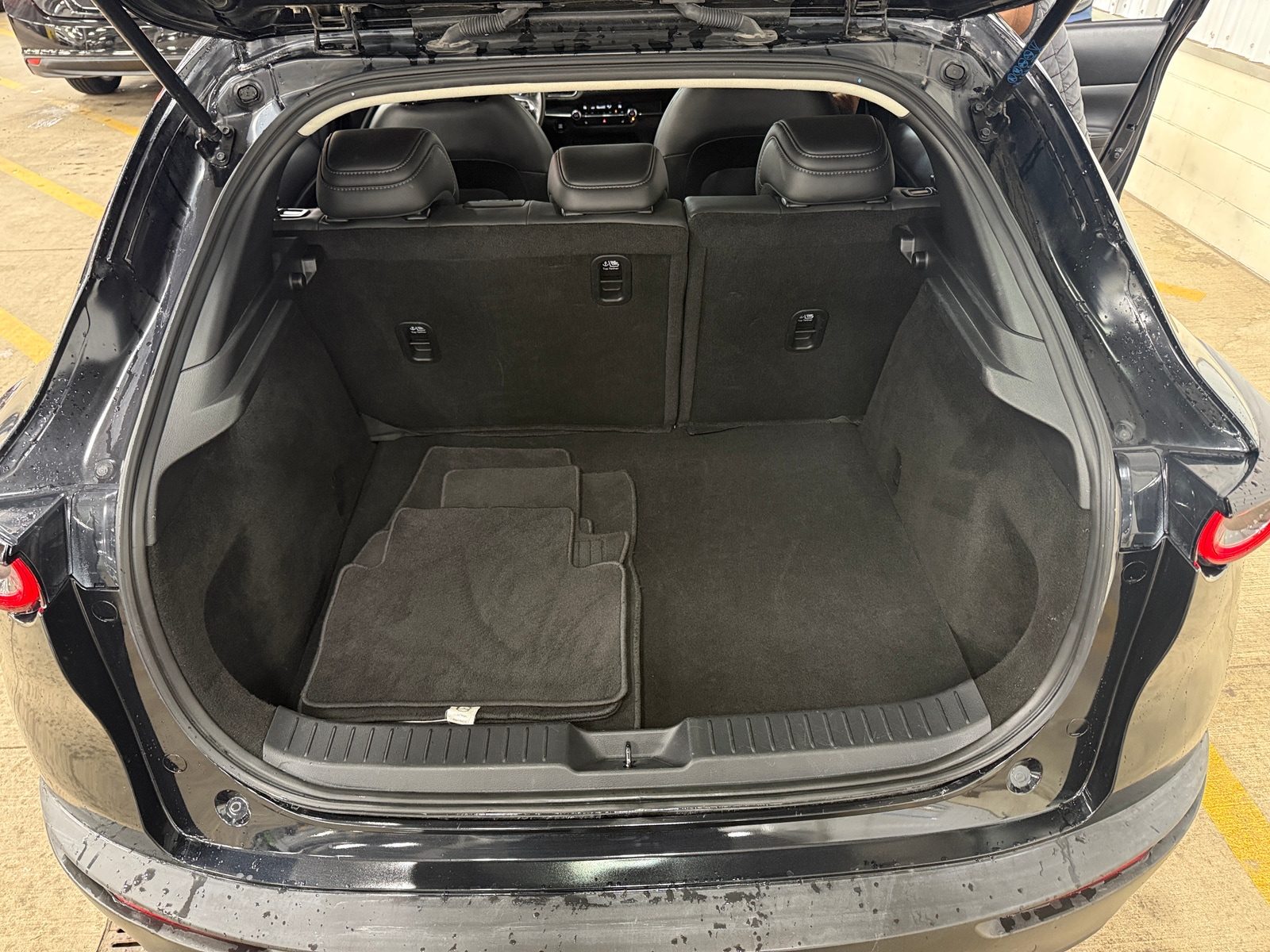 Thumbnail: 2024 Mazda CX-30 - 6