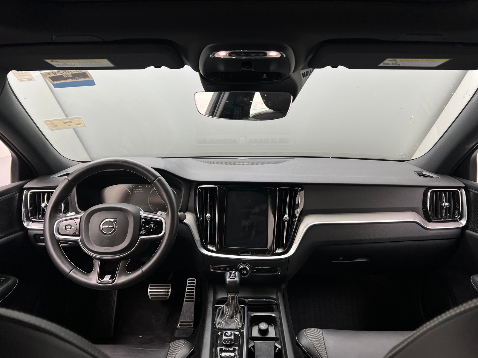Thumbnail: 2019 Volvo S60 - 2