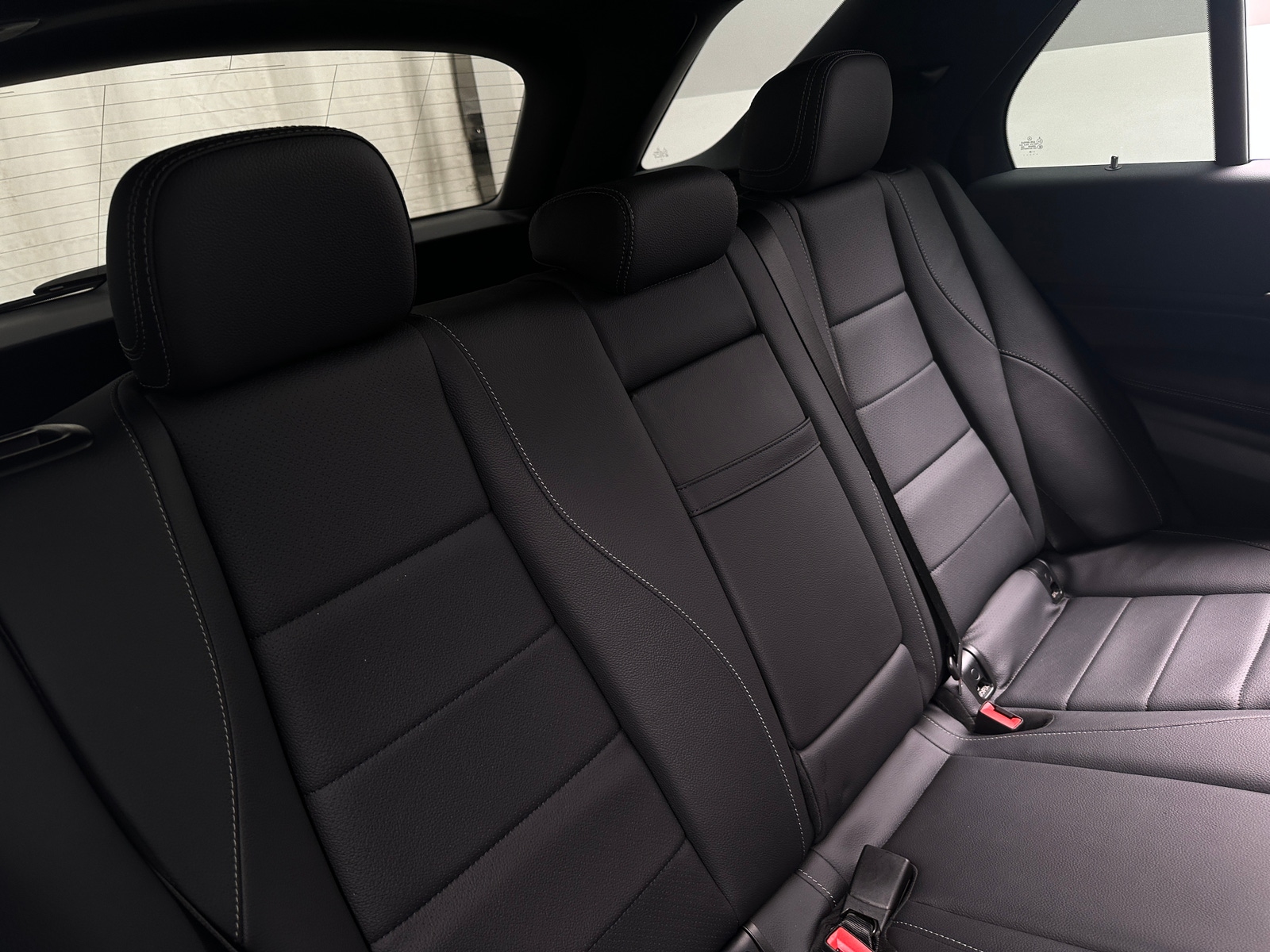 Thumbnail: 2025 Mercedes-Benz GLE - 5