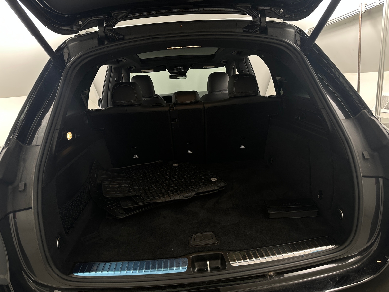 Thumbnail: 2025 Mercedes-Benz GLE - 6