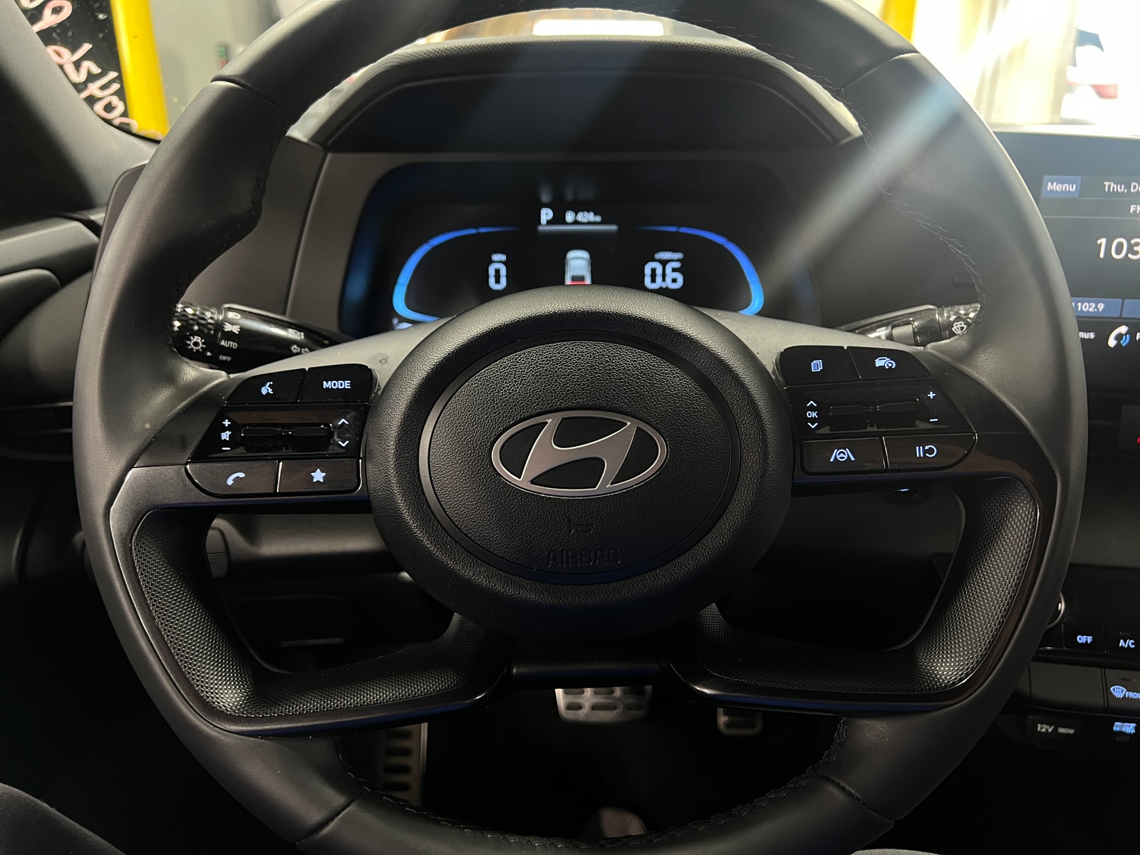 Thumbnail: 2025 Hyundai Elantra - 5