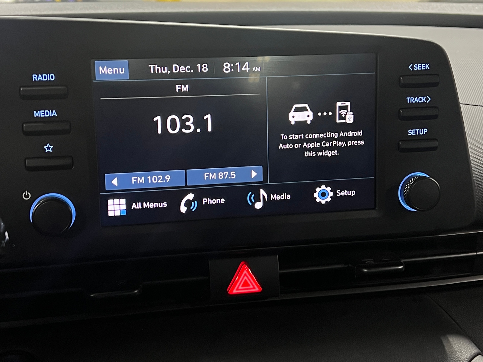 Thumbnail: 2025 Hyundai Elantra - 4