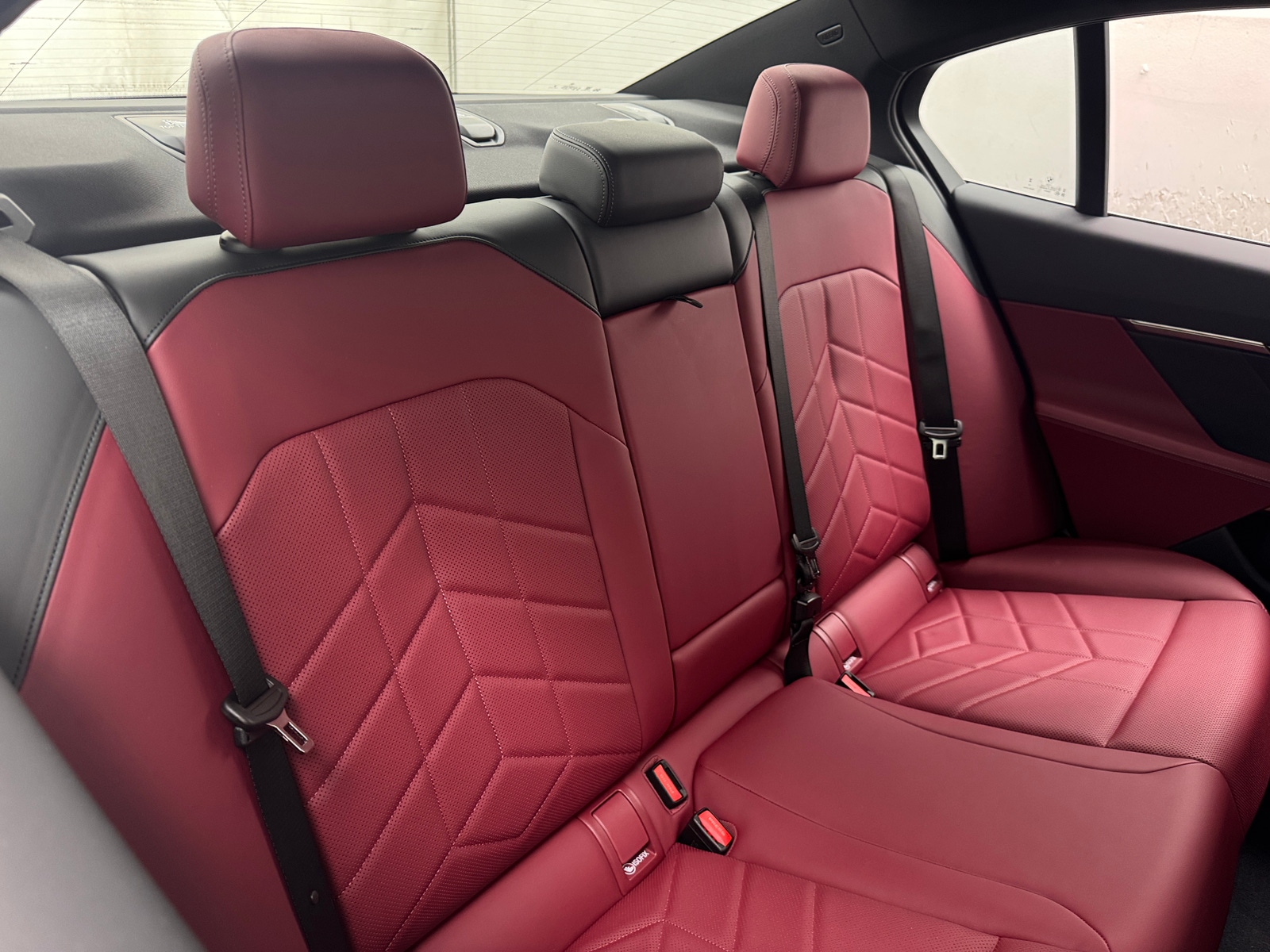 Thumbnail: 2025 BMW i5 - 5