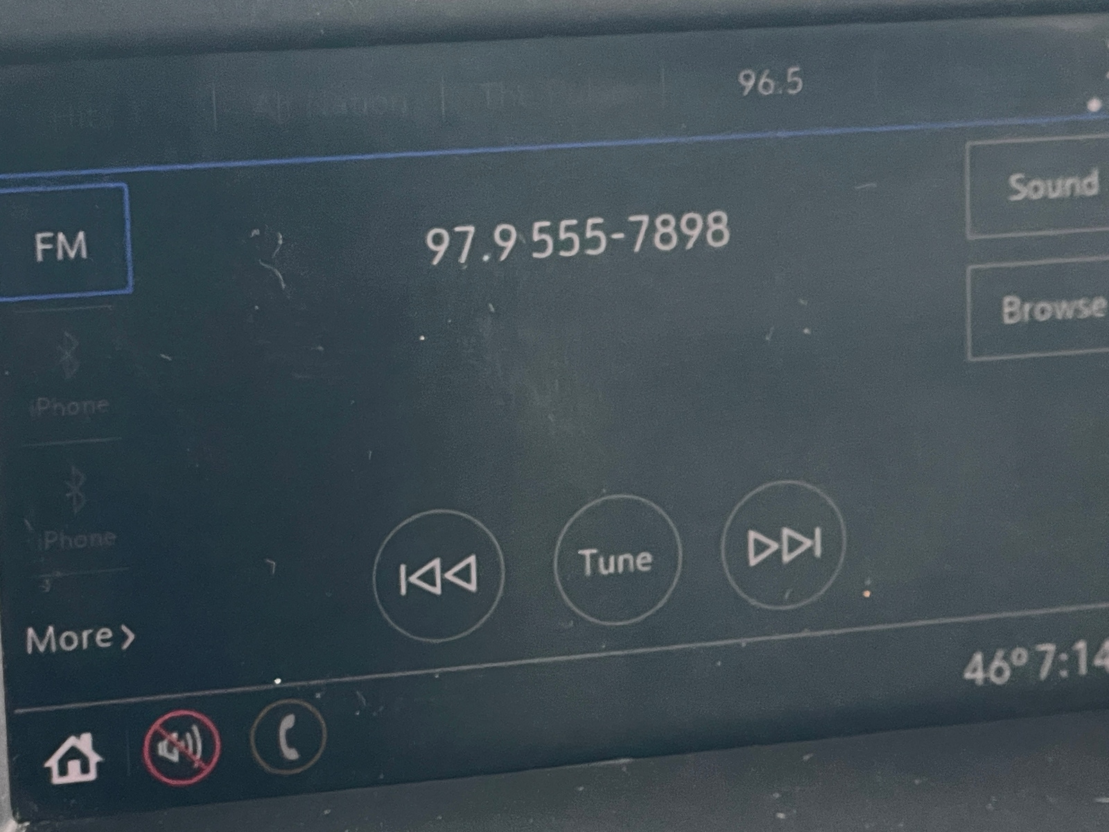 Thumbnail: 2021 Chevrolet Colorado - 4