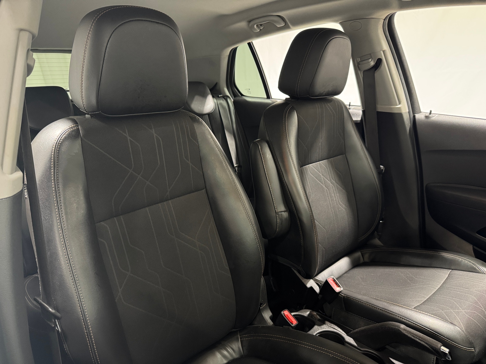 Thumbnail: 2019 Chevrolet Trax - 2