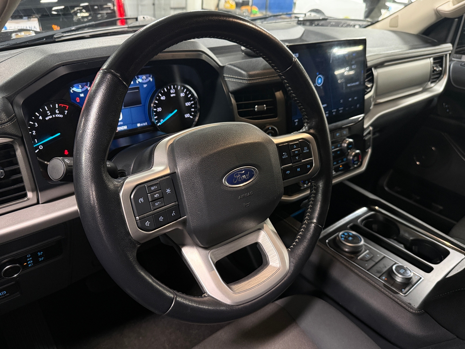 Thumbnail: 2023 Ford Expedition - 5