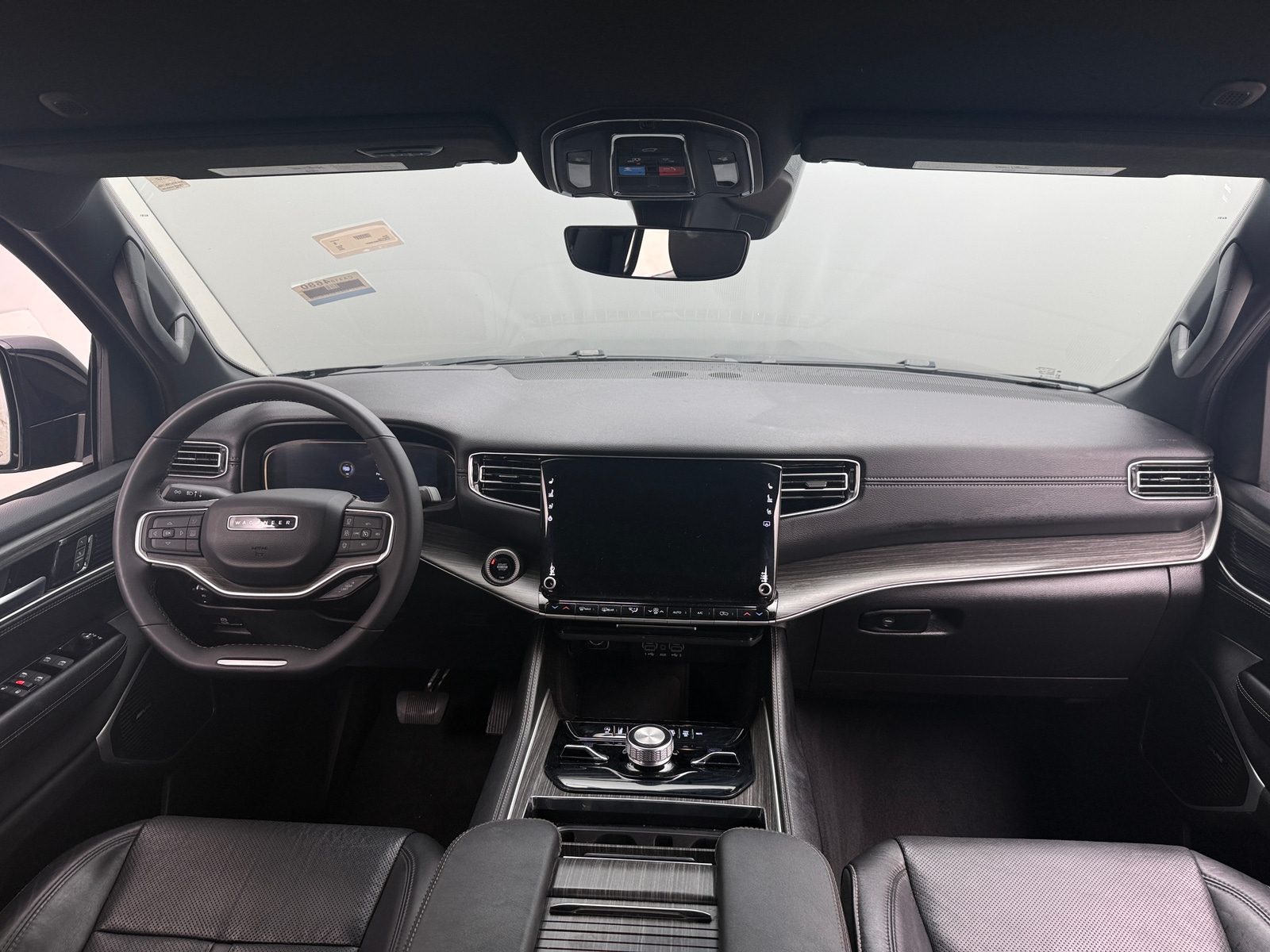 Thumbnail: 2024 Jeep Wagoneer - 2