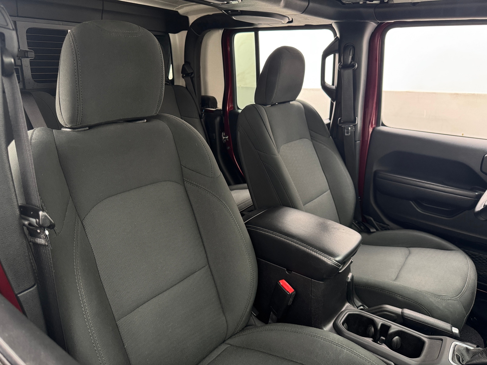 Thumbnail: 2021 Jeep Gladiator - 2