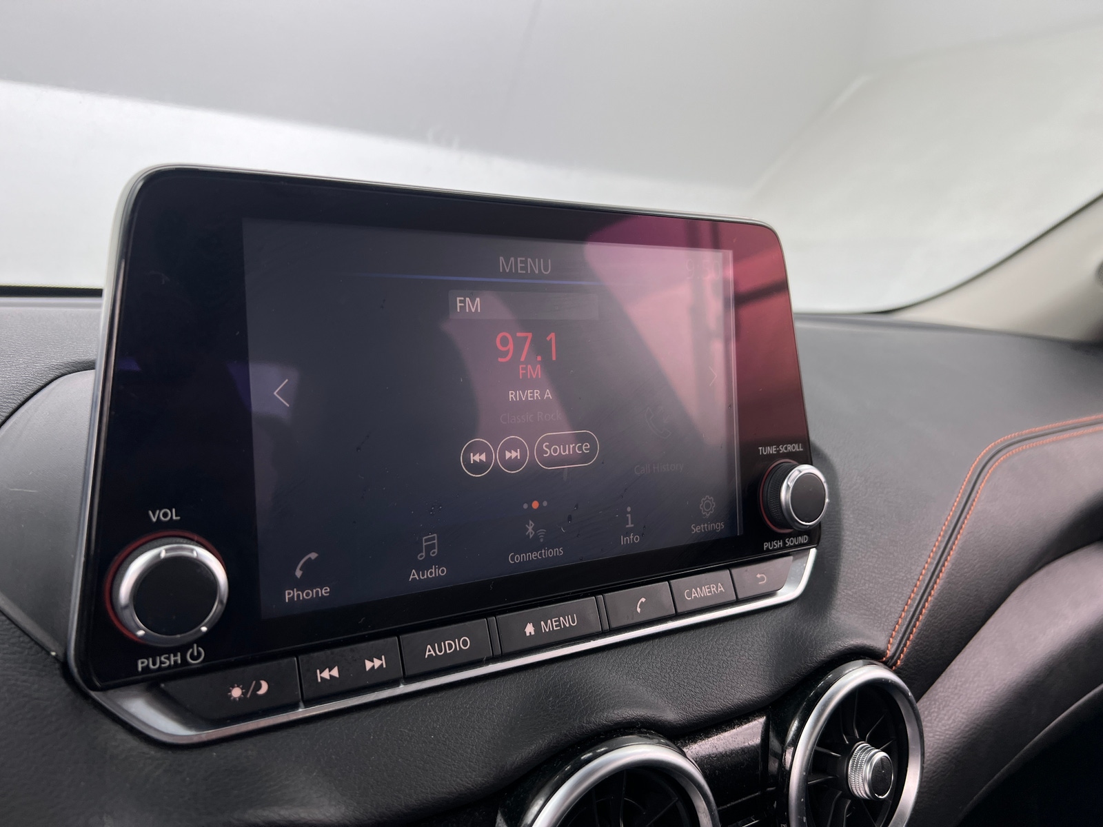 Thumbnail: 2020 Nissan Sentra - 4