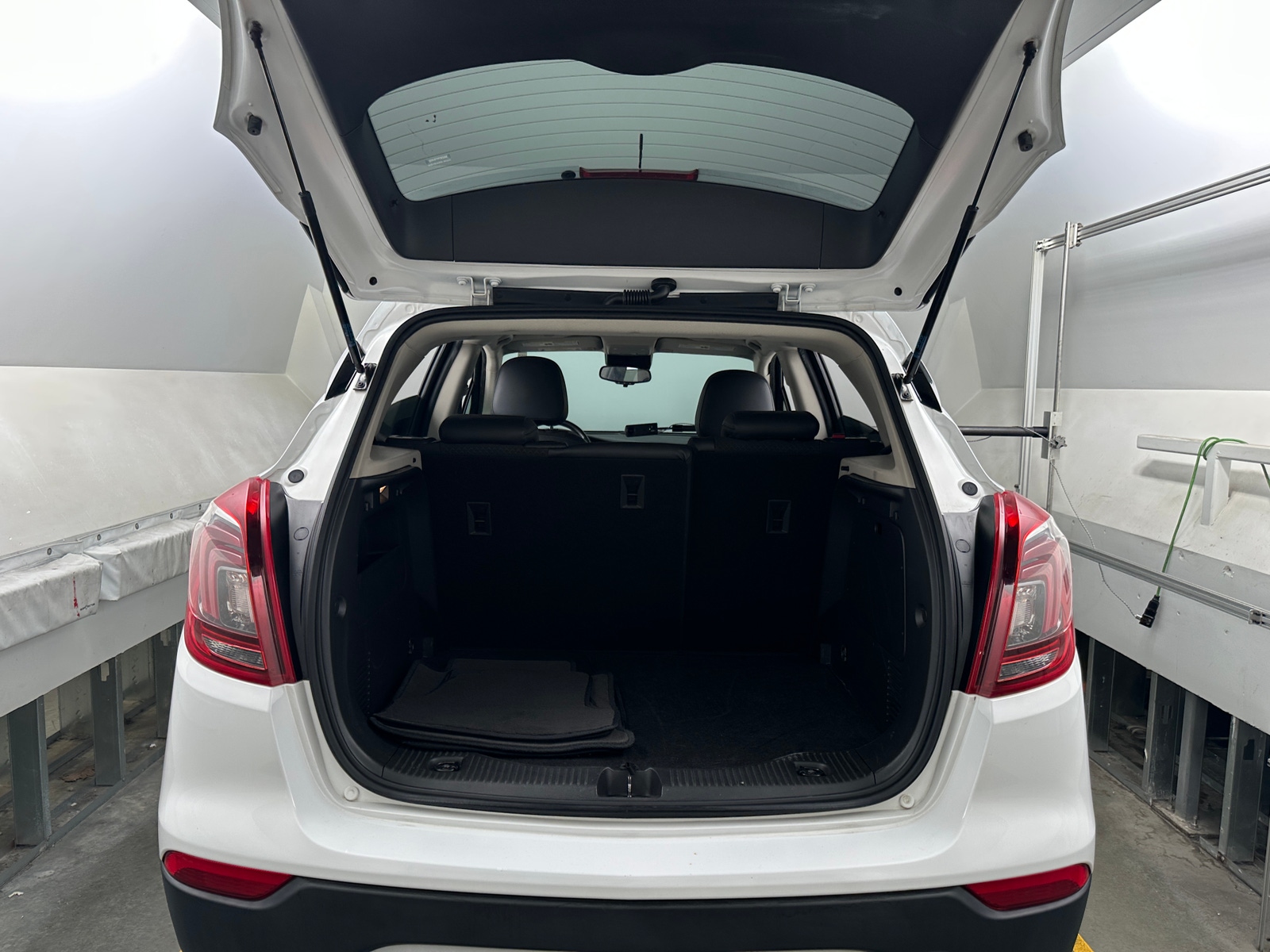 Thumbnail: 2020 Buick Encore - 7