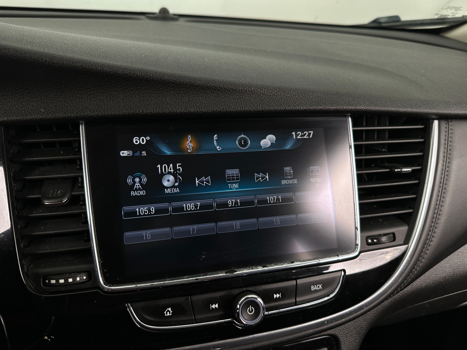 Thumbnail: 2020 Buick Encore - 4