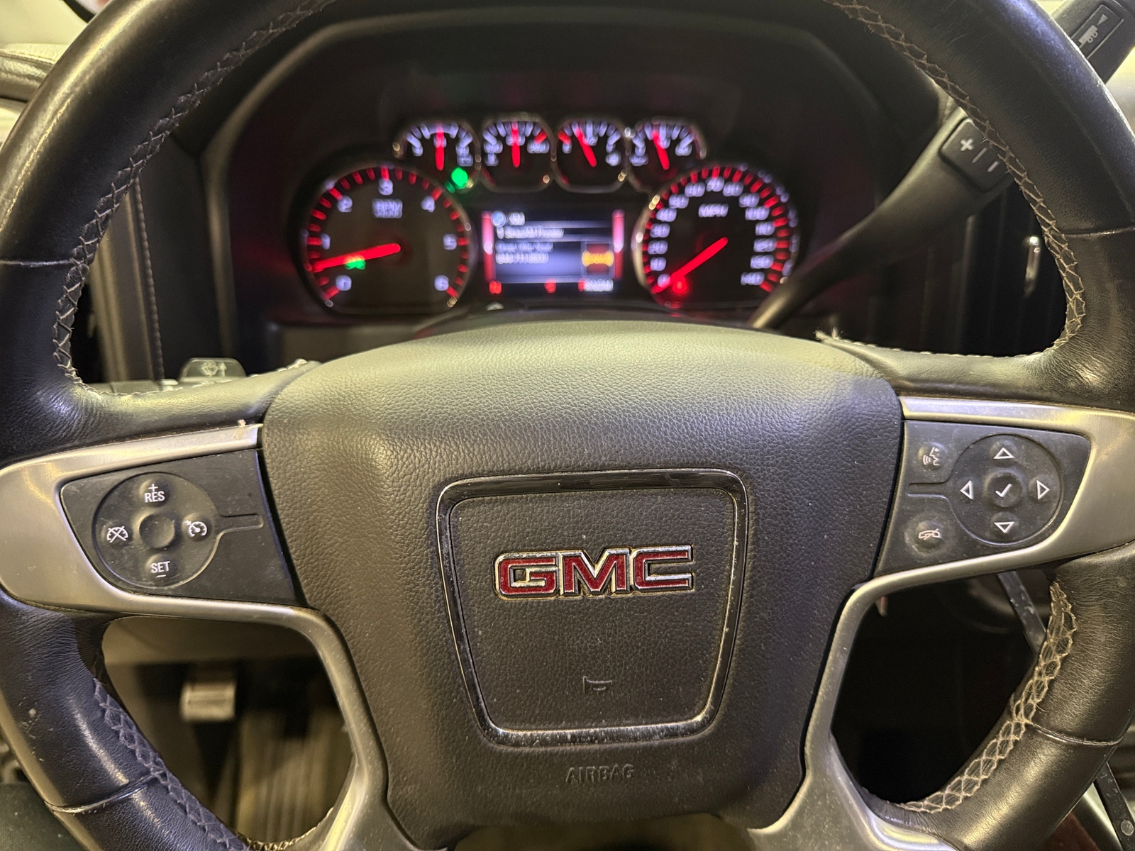 Thumbnail: 2015 GMC Sierra 1500 - 5
