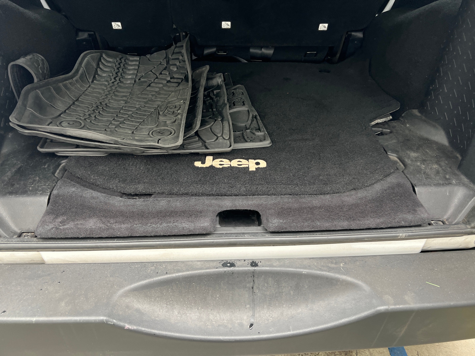 Thumbnail: 2015 Jeep Wrangler - 7